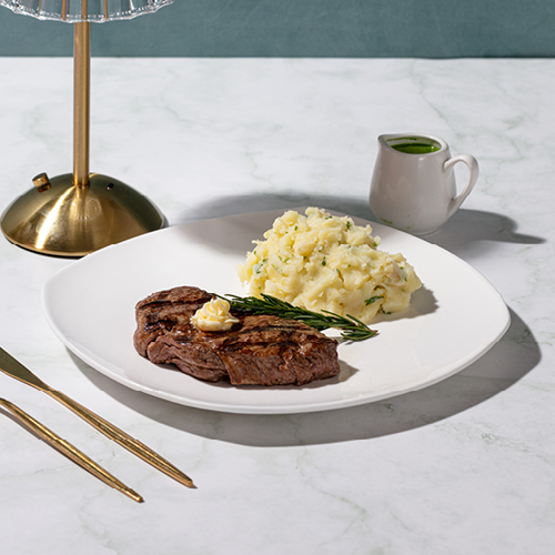 Entrecôte Beef Tenderloin with Mashed Potatoes